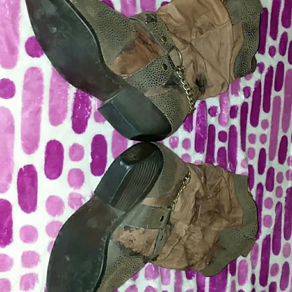 Brand new boots!!